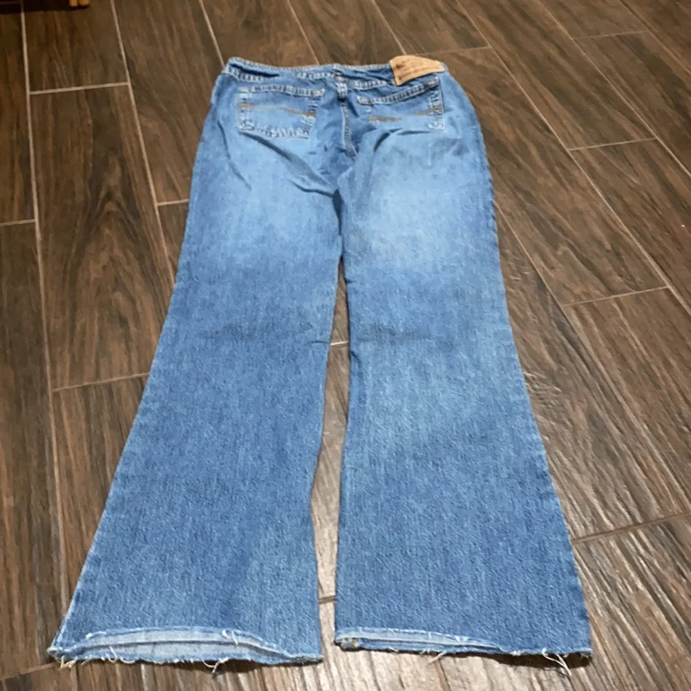 Express Hispter light wash flare jeans vintage 3/4